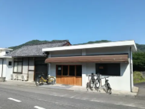 Tonari Hotels near Omishima Bridge