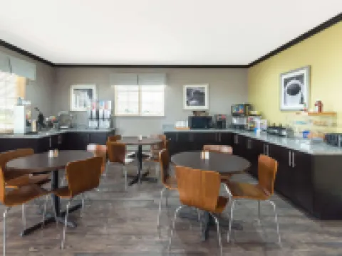 Super 8 by Wyndham Colorado City Hotels in Mitchell County
