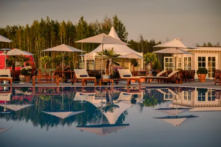 MillCreek (МиллКрик) Отели рядом с достопримечательностью «Taya»