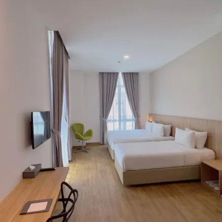 S Hotel