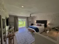 Hartland Country House Oudtshoorn - Pet friendly