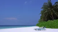 Dhiffushi Tourist Hotel - Beach