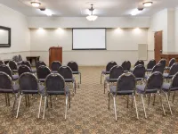 Best Western Plus 1000 Islands Hotel & Suites Ξενοδοχεία στην πόλη Gananoque