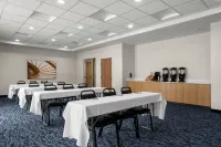 Fairfield by Marriott Inn & Suites Kokomo Hotels in Tipton