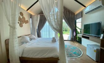 Baan Nai Baan Nok Resort