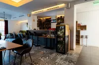 Hotel Avenue - Avenue Hotels Hotels in Buzău