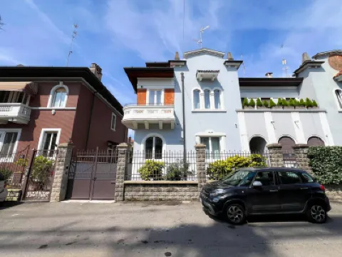 Hotel RossoVino Milano Hotels near Stazione di Milano Porta Vittoria