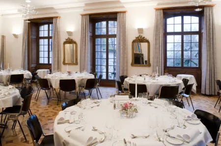 Schloss Münchenwiler