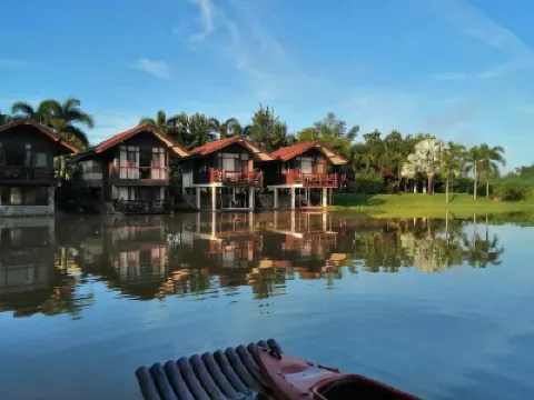 Nicslongstay Hotel Hotels near Kao Phang Ma