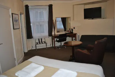 Town House Rooms Hotels near St. Leonards On Sea Beach