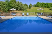 Hampton Inn Staunton Hotels in Jolivue