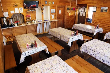 Набаймар Отели в г. Хужир