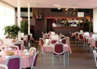 Comfort Inn Crystal Broken Hill - 朝食