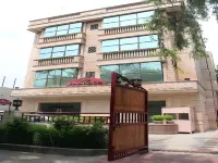 Hotel Emarald, New Delhi Hotels in Okhla Industrial Area