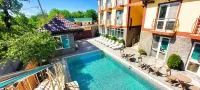 Boutique Hotel Antre - Pools