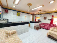 Goroomgo Shanti Guest House Varanasi Hotels in Domari