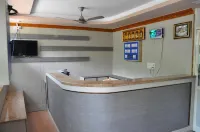 C M Hotel 다르마퓨리 호텔