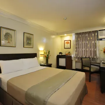 Fersal Hotel Malakas Hotels near Quezon Monument Circle