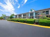 Quality Inn Pelham I-65 Exit 246 Hotels in Pelham