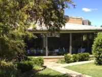 Town & Country Motor Inn Hotels in Forbes