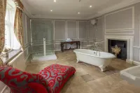 Castle Bromwich Hall Hotel, BW Signature Collection by Best Western - Romantic