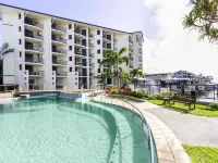 Mantra Hervey Bay - Rooftop Pools