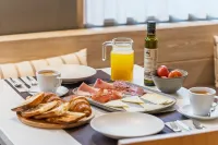 Hotel Ribaeta - breakfast
