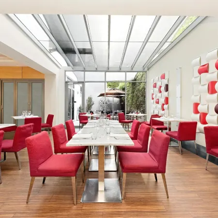 Mantra Charles Hotel Launceston