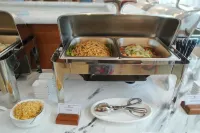 Dragon Phoenix Hotel - breakfast