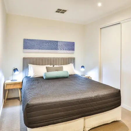 Indulge Apartments - Langtree