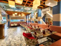 Aaditri Inn - breakfast