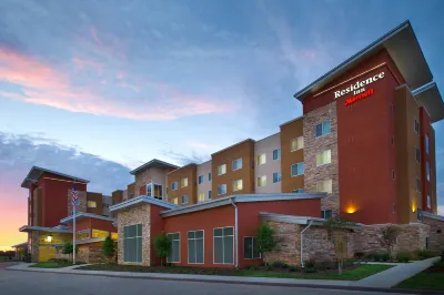 Residence Inn Texarkana Hotel dekat Texarkana College