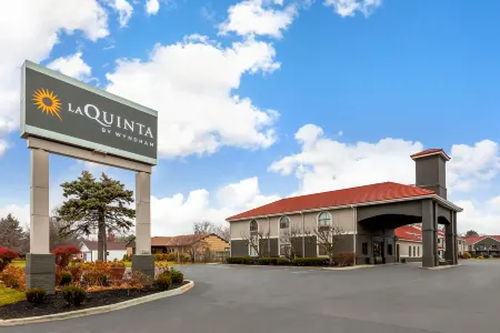 La Quinta Inn by Wyndham Sandusky Near Cedar Point