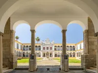 Ibis Évora فنادق في Horta das Figueiras
