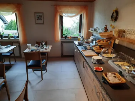 Gästehaus Sproß Отели рядом с достопримечательностью «Golden Nugget»