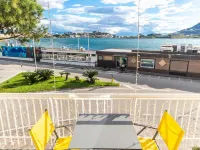 Happyrooms Hotel a Bacoli