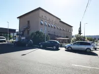 Hôtel le Ponson - Pysäköinti