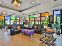 Boonme Heritage Hotels near Wat Chulamani