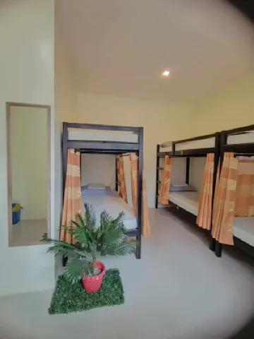 CheRi Backpackers Hostel โรงแรมใกล้หาดไวท์