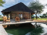 Africa Awaits Lodge & Safaris - С бассейном