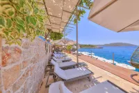 Hera Hotel - Beach resorts