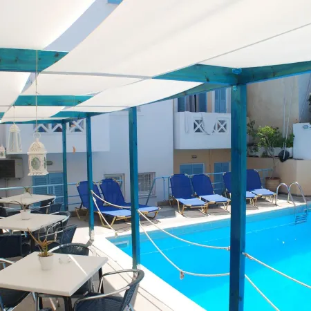 Renia Studios - Pool & Beach in 150m - Agia Pelagia