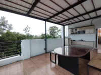 Saira Hotel Dan Homestay Syariah - Mountain view