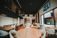 Hotel Málaga Nostrum Airport - 朝食