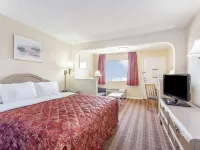 Days Inn by Wyndham Clinton Hotels in Clinton