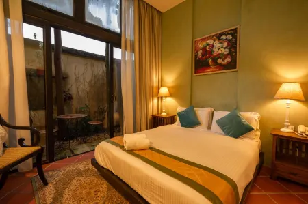 Spices Hotel Отели рядом с достопримечательностью «Acheen Street Mosque»