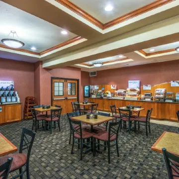 Holiday Inn Express & Suites Vernal - Dinosaurland by IHG