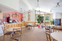 Super 8 by Wyndham Waverly Hotel a Waverly