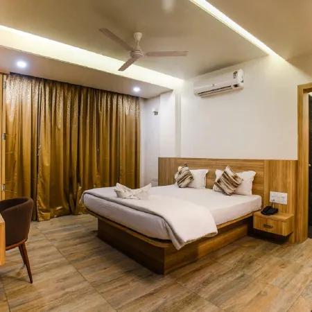 Hotel Manasi Royal
