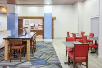 홀리데이 인 익스프레스 & 스위트 텍사카나 바이 IHG - 조식 운영